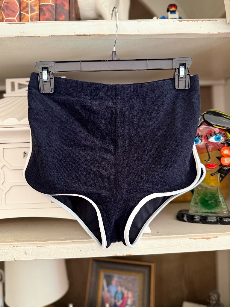 Gnash Us Xs 2 Black Towelling Swim Shorts Nwt — image 7 of 8